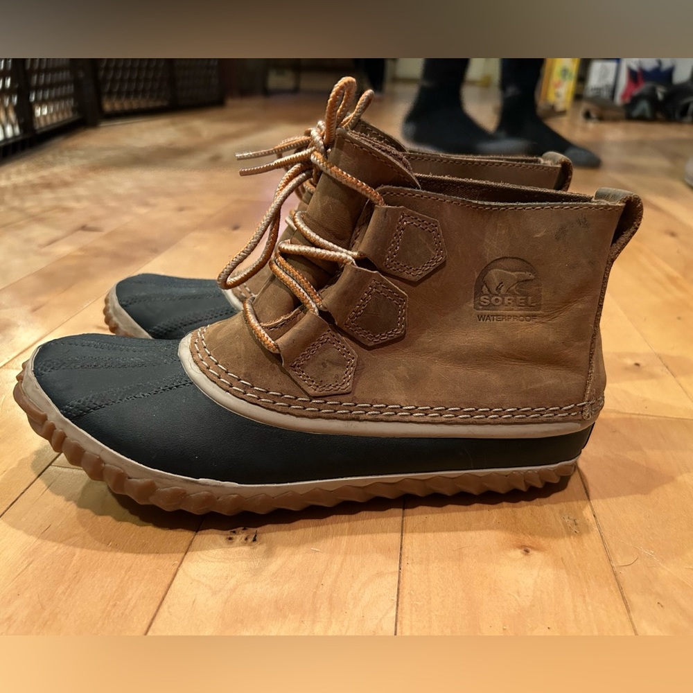 Sorel Leather Duck Boot
